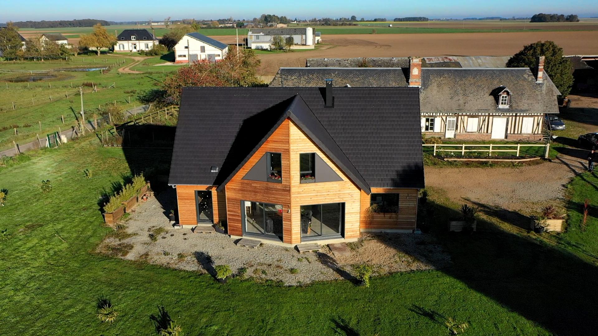 Photo aerienne maison ossature bois